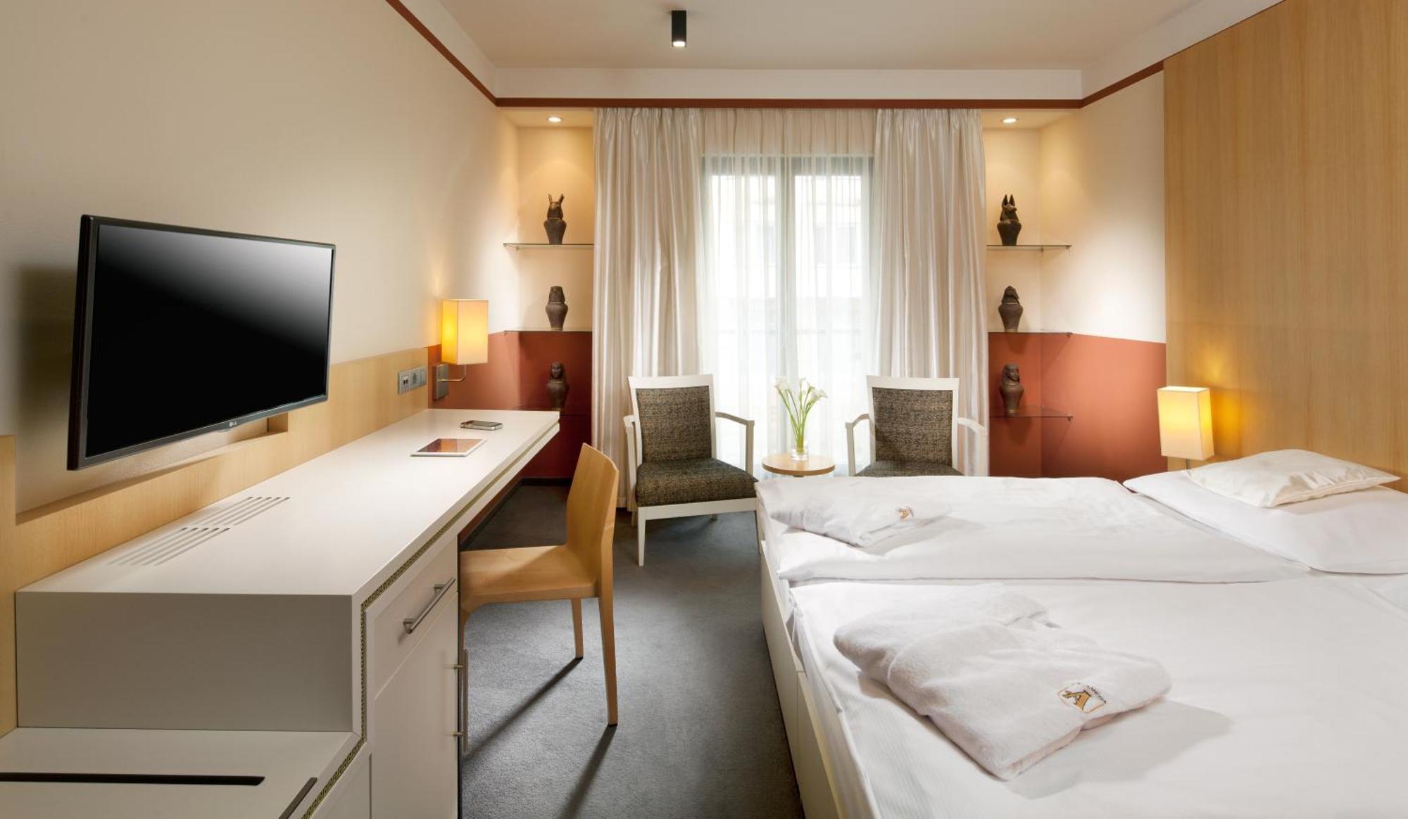 Alexandria Spa & Wellness Hotel Luhačovice エクステリア 写真