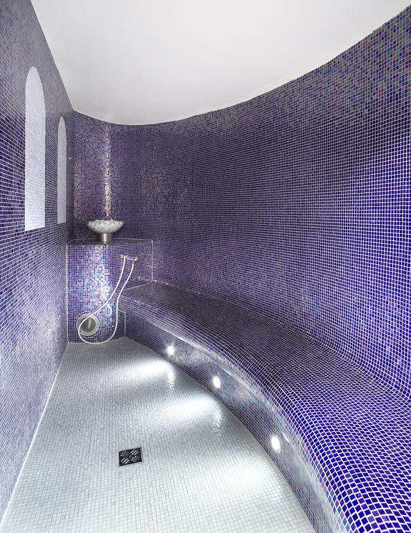 Alexandria Spa & Wellness Hotel Luhačovice エクステリア 写真