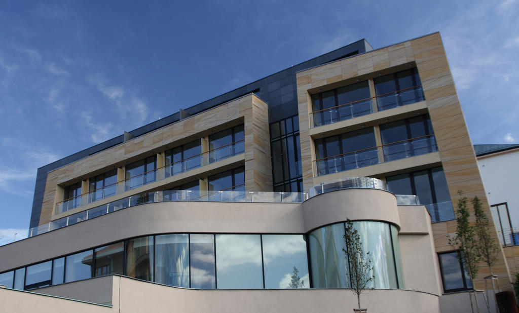 Alexandria Spa & Wellness Hotel Luhačovice エクステリア 写真